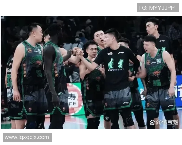 CBA新疆对阵广州精彩直播全程回顾与赛后分析