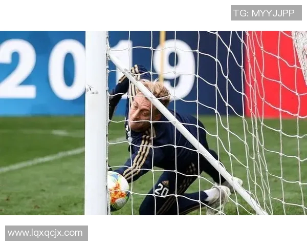 珀斯光荣与墨胜利的历史对决与发展轨迹分析