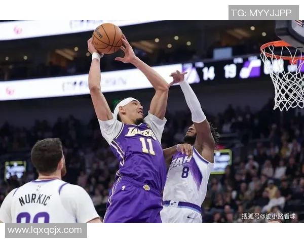 爵士与湖人历史对决回顾及战绩分析探讨